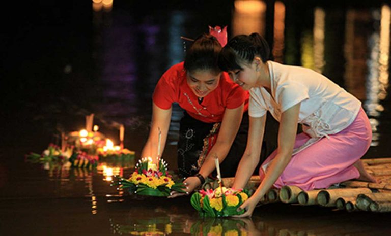 คำอธิษฐานวันลอยกระทง คำกล่าวบูชาขอขมาต่อพระแม่คงคา เทพแห่งสายน้ำผู้ให้สายน้ำหล่อเลี้ยงสรรพชีวิต