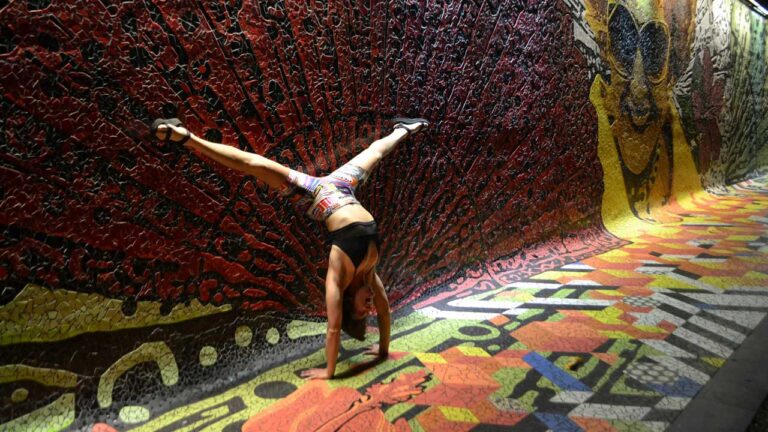 Hatha Yogasana & Meditation with Rae